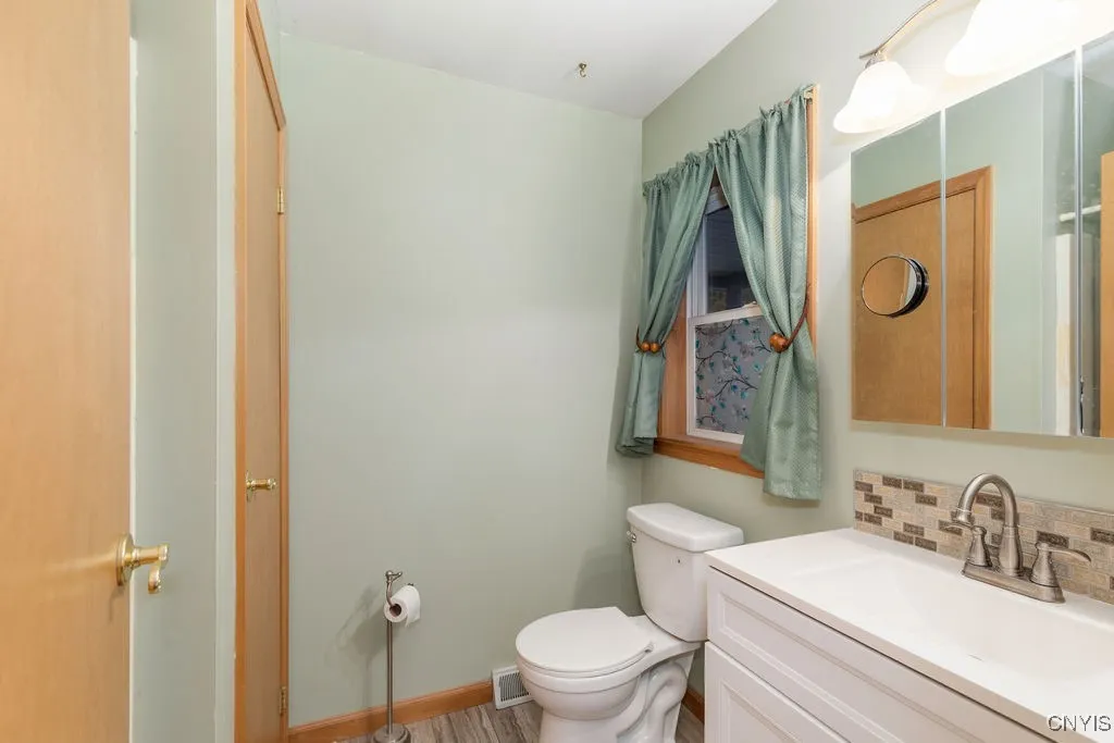 2508 County Route 12, Hastings, New York 13036, Hastings, New York 13036, 3 Bedrooms Bedrooms, 7 Rooms Rooms,2 BathroomsBathrooms,Residential,For Sale,2508 County Route 12, Hastings, New York 13036,0,S1648372