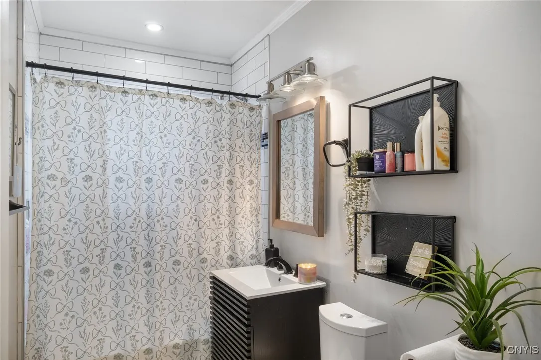 Main Bath