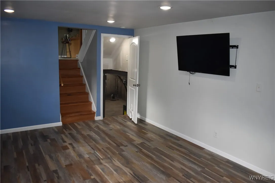 129 Lyrae Drive, Amherst, New York 14068, Amherst, New York 14068, 3 Bedrooms Bedrooms, 8 Rooms Rooms,1 BathroomBathrooms,Residential,For Sale,129 Lyrae Drive, Amherst, New York 14068,0,B1647112