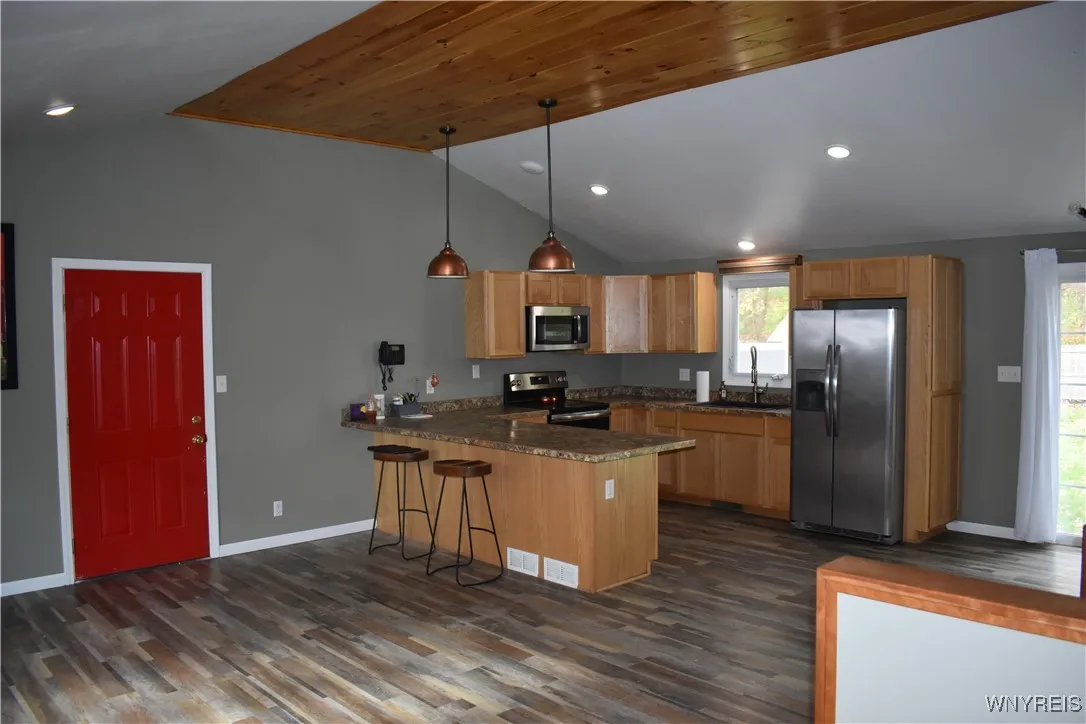 129 Lyrae Drive, Amherst, New York 14068, Amherst, New York 14068, 3 Bedrooms Bedrooms, 8 Rooms Rooms,1 BathroomBathrooms,Residential,For Sale,129 Lyrae Drive, Amherst, New York 14068,0,B1647112