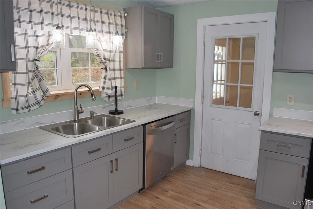 99 Lincoln Avenue, Mexico, New York 13114, Mexico, New York 13114, 2 Bedrooms Bedrooms, 6 Rooms Rooms,1 BathroomBathrooms,Residential,For Sale,99 Lincoln Avenue, Mexico, New York 13114,0,S1648598