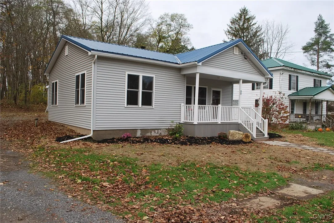 99 Lincoln Avenue, Mexico, New York 13114, Mexico, New York 13114, 2 Bedrooms Bedrooms, 6 Rooms Rooms,1 BathroomBathrooms,Residential,For Sale,99 Lincoln Avenue, Mexico, New York 13114,0,S1648598