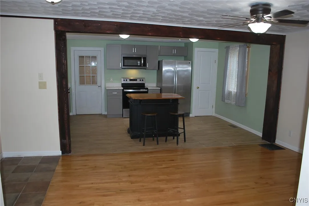 99 Lincoln Avenue, Mexico, New York 13114, Mexico, New York 13114, 2 Bedrooms Bedrooms, 6 Rooms Rooms,1 BathroomBathrooms,Residential,For Sale,99 Lincoln Avenue, Mexico, New York 13114,0,S1648598