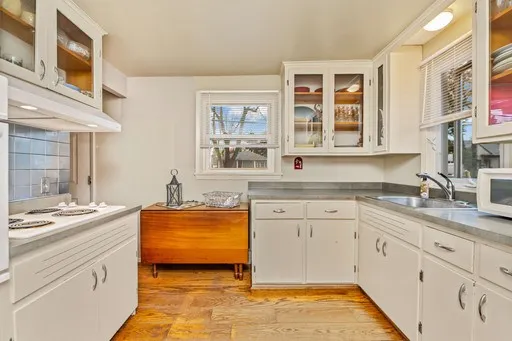 1482 Jay Street, Rochester, New York 14611, Rochester, New York 14611, 3 Bedrooms Bedrooms, 5 Rooms Rooms,1 BathroomBathrooms,Residential,For Sale,1482 Jay Street, Rochester, New York 14611,0,R1648396