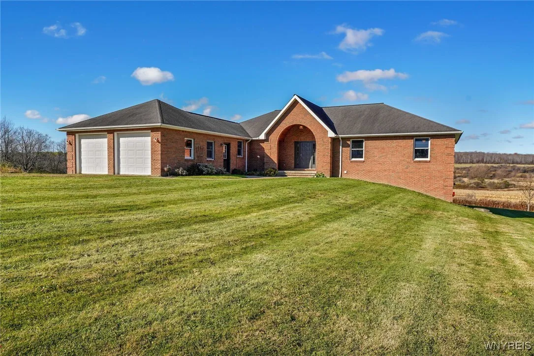 6898 Route 98, Arcade, New York 14009, Arcade, New York 14009, 3 Bedrooms Bedrooms, 9 Rooms Rooms,2 BathroomsBathrooms,Residential,For Sale,6898 Route 98, Arcade, New York 14009,0,B1648362