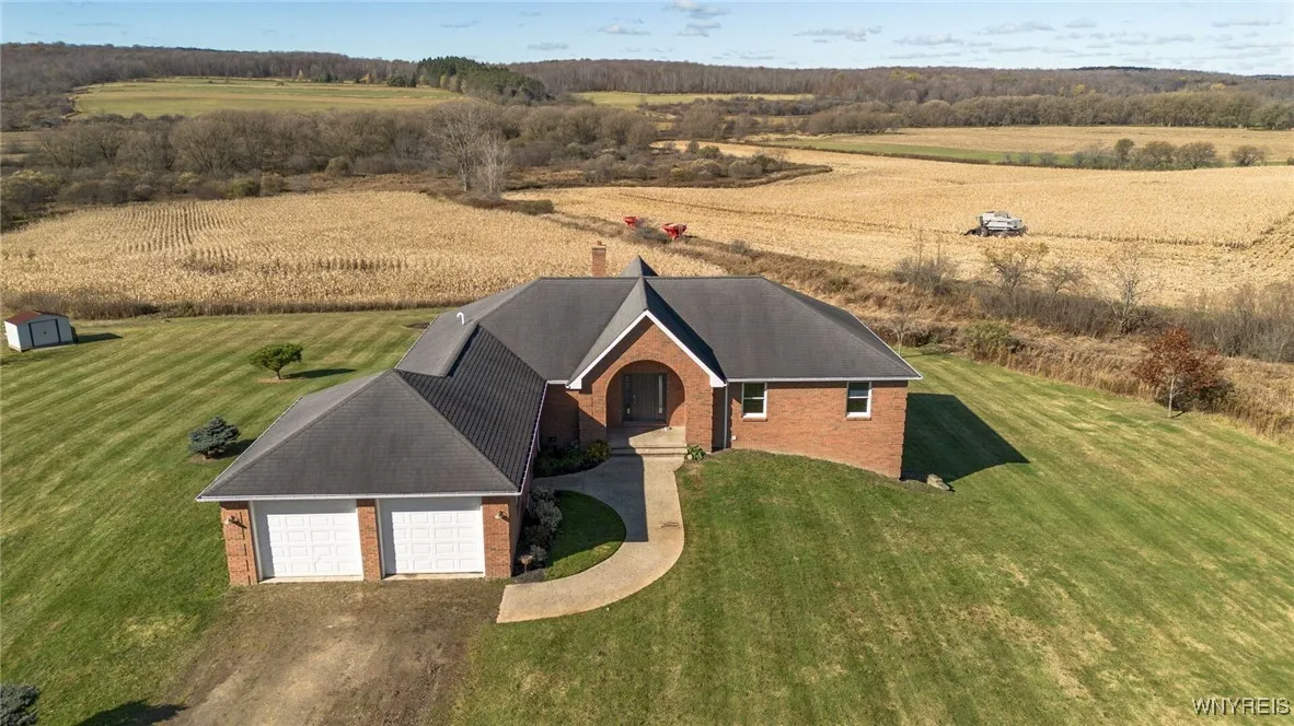 6898 Route 98, Arcade, New York 14009, Arcade, New York 14009, 3 Bedrooms Bedrooms, 9 Rooms Rooms,2 BathroomsBathrooms,Residential,For Sale,6898 Route 98, Arcade, New York 14009,0,B1648362