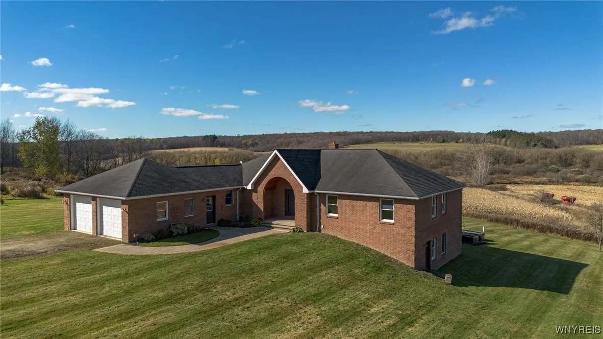 6898 Route 98, Arcade, New York 14009, Arcade, New York 14009, 3 Bedrooms Bedrooms, 9 Rooms Rooms,2 BathroomsBathrooms,Residential,For Sale,6898 Route 98, Arcade, New York 14009,0,B1648362