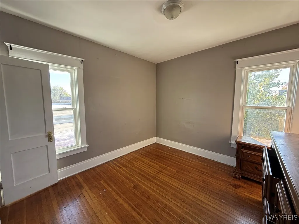 411 Minnesota Avenue, Buffalo, New York 14215, Buffalo, New York 14215, 6 Bedrooms Bedrooms, ,2 BathroomsBathrooms,Residential,For Sale,411 Minnesota Avenue, Buffalo, New York 14215,0,B1647221