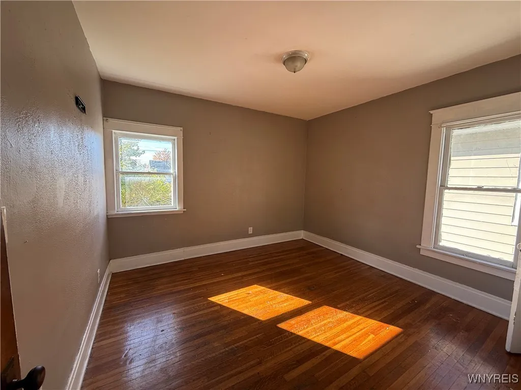 411 Minnesota Avenue, Buffalo, New York 14215, Buffalo, New York 14215, 6 Bedrooms Bedrooms, ,2 BathroomsBathrooms,Residential,For Sale,411 Minnesota Avenue, Buffalo, New York 14215,0,B1647221