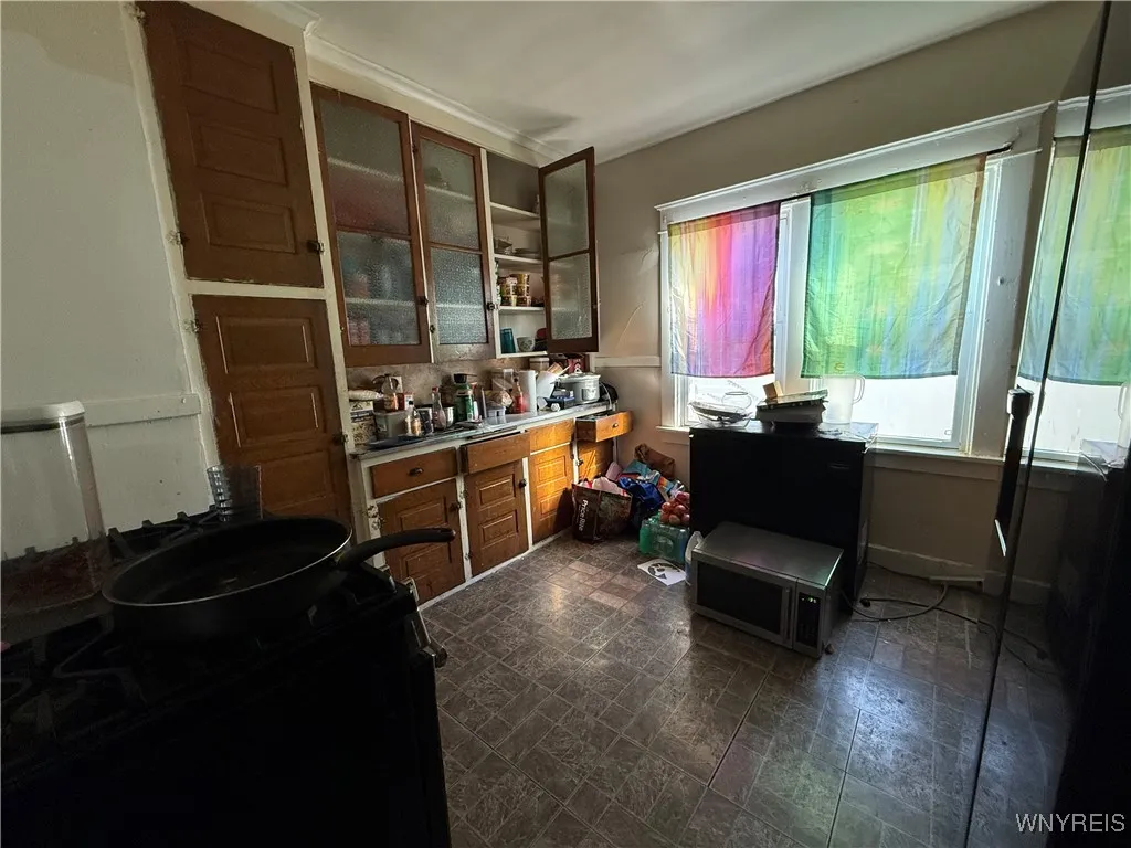 411 Minnesota Avenue, Buffalo, New York 14215, Buffalo, New York 14215, 6 Bedrooms Bedrooms, ,2 BathroomsBathrooms,Residential,For Sale,411 Minnesota Avenue, Buffalo, New York 14215,0,B1647221