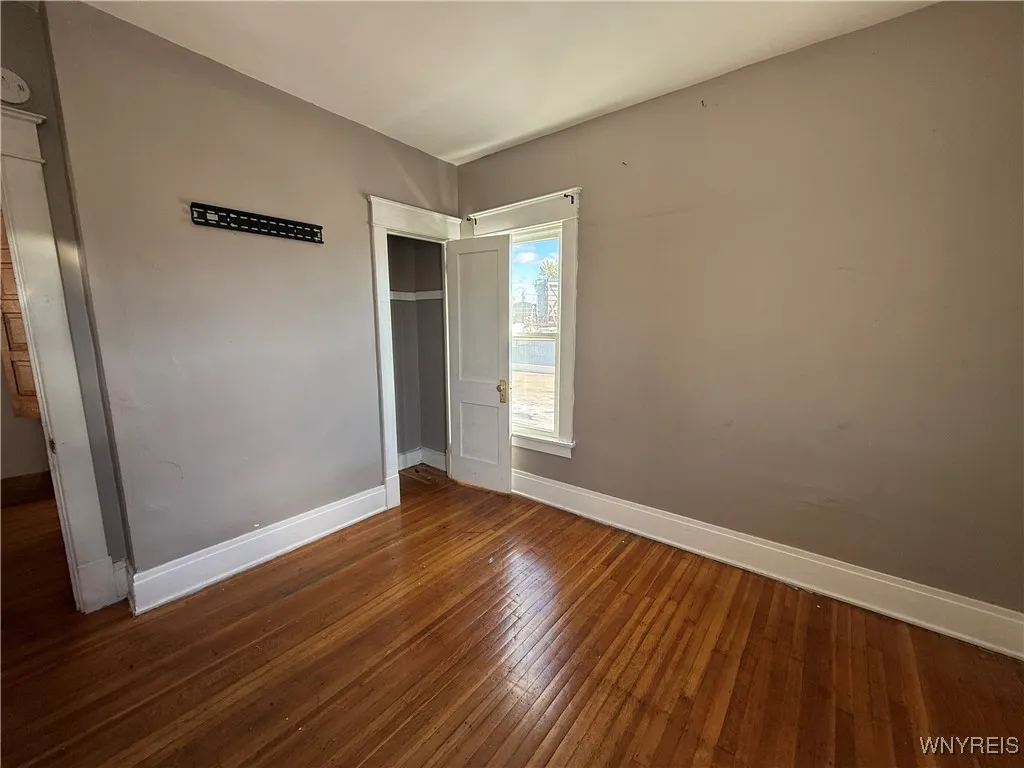 411 Minnesota Avenue, Buffalo, New York 14215, Buffalo, New York 14215, 6 Bedrooms Bedrooms, ,2 BathroomsBathrooms,Residential,For Sale,411 Minnesota Avenue, Buffalo, New York 14215,0,B1647221