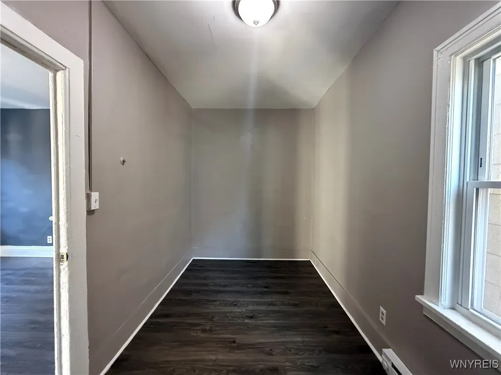 8 Garner Avenue, Buffalo, New York 14213, Buffalo, New York 14213, 8 Bedrooms Bedrooms, ,3 BathroomsBathrooms,Residential,For Sale,8 Garner Avenue, Buffalo, New York 14213,0,B1648536