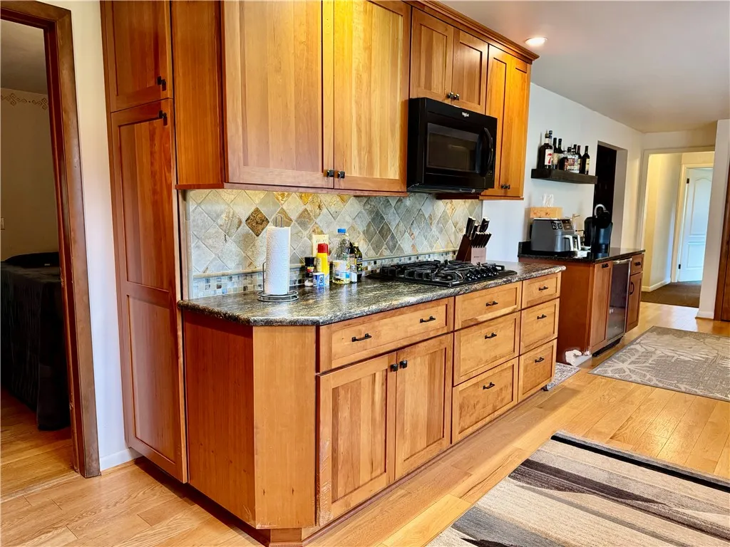 360 Plank Road, Walworth, New York 14502, Walworth, New York 14502, 4 Bedrooms Bedrooms, 9 Rooms Rooms,2 BathroomsBathrooms,Residential,For Sale,360 Plank Road, Walworth, New York 14502,0,R1648351