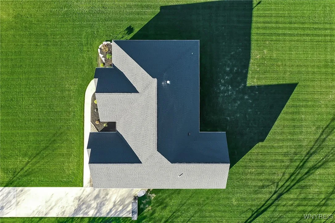 7049 Pine Lake Terrace, Pendleton, New York 14120, Pendleton, New York 14120, 3 Bedrooms Bedrooms, 9 Rooms Rooms,2 BathroomsBathrooms,Residential,For Sale,7049 Pine Lake Terrace, Pendleton, New York 14120,0,B1648514