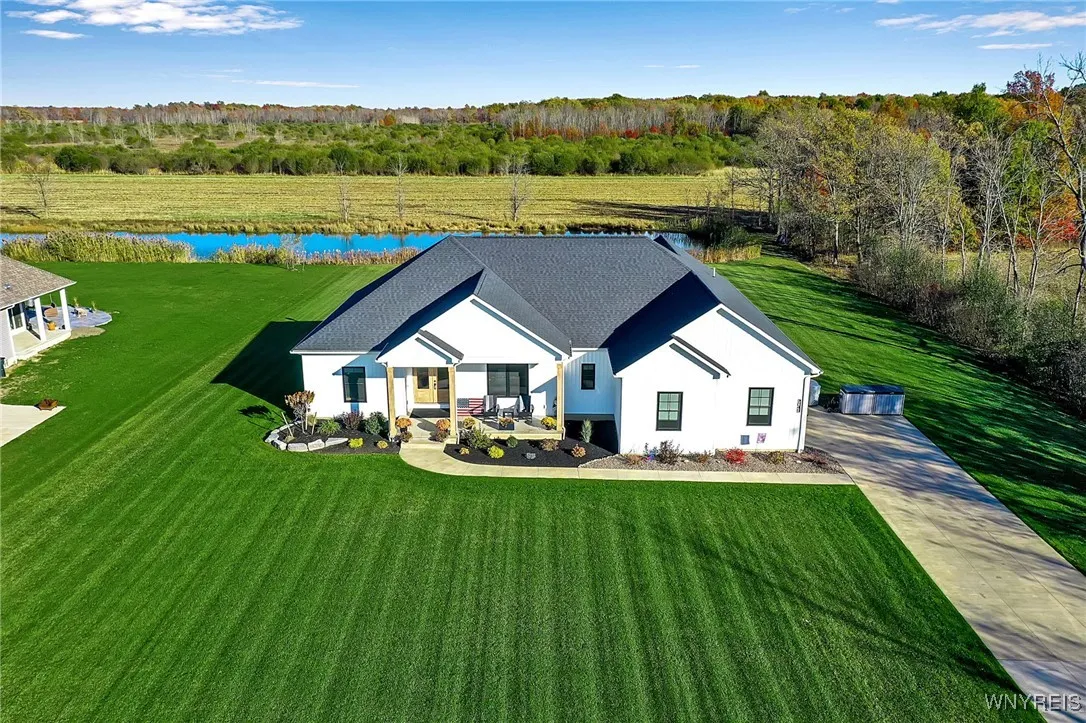 7049 Pine Lake Terrace, Pendleton, New York 14120, Pendleton, New York 14120, 3 Bedrooms Bedrooms, 9 Rooms Rooms,2 BathroomsBathrooms,Residential,For Sale,7049 Pine Lake Terrace, Pendleton, New York 14120,0,B1648514