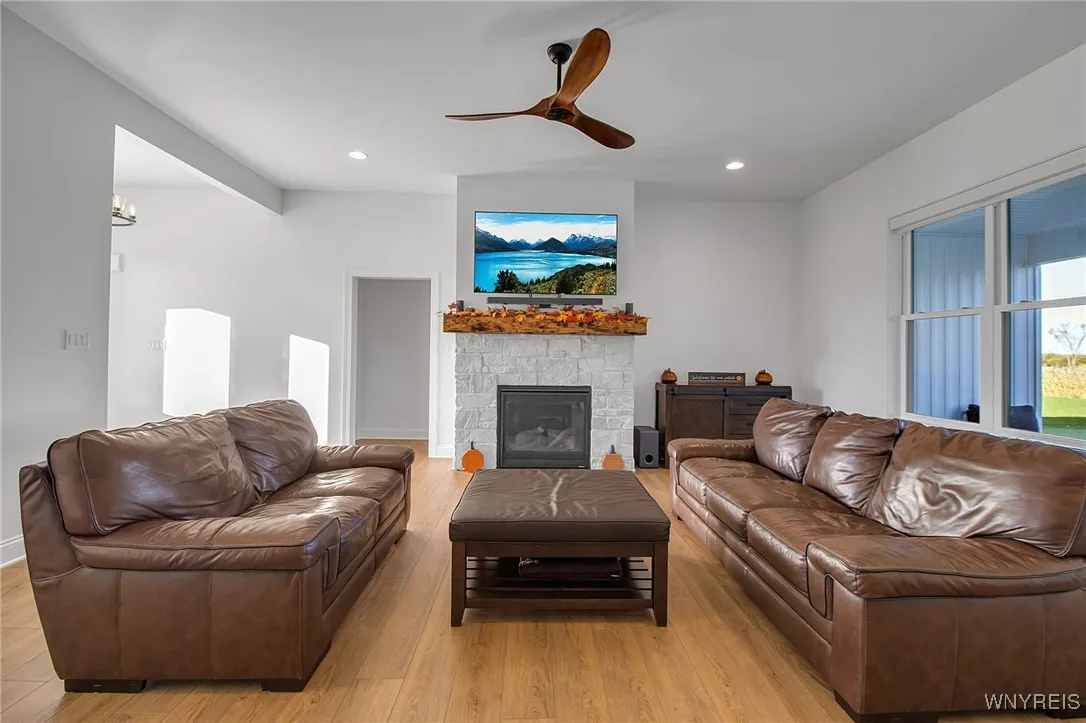 7049 Pine Lake Terrace, Pendleton, New York 14120, Pendleton, New York 14120, 3 Bedrooms Bedrooms, 9 Rooms Rooms,2 BathroomsBathrooms,Residential,For Sale,7049 Pine Lake Terrace, Pendleton, New York 14120,0,B1648514