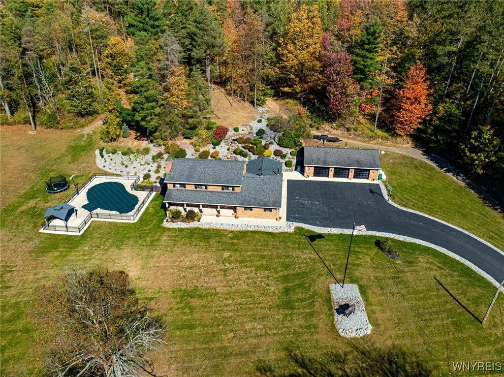 9681 Wagner Road, Holland, New York 14080, Holland, New York 14080, 4 Bedrooms Bedrooms, 13 Rooms Rooms,3 BathroomsBathrooms,Residential,For Sale,9681 Wagner Road, Holland, New York 14080,0,B1648361