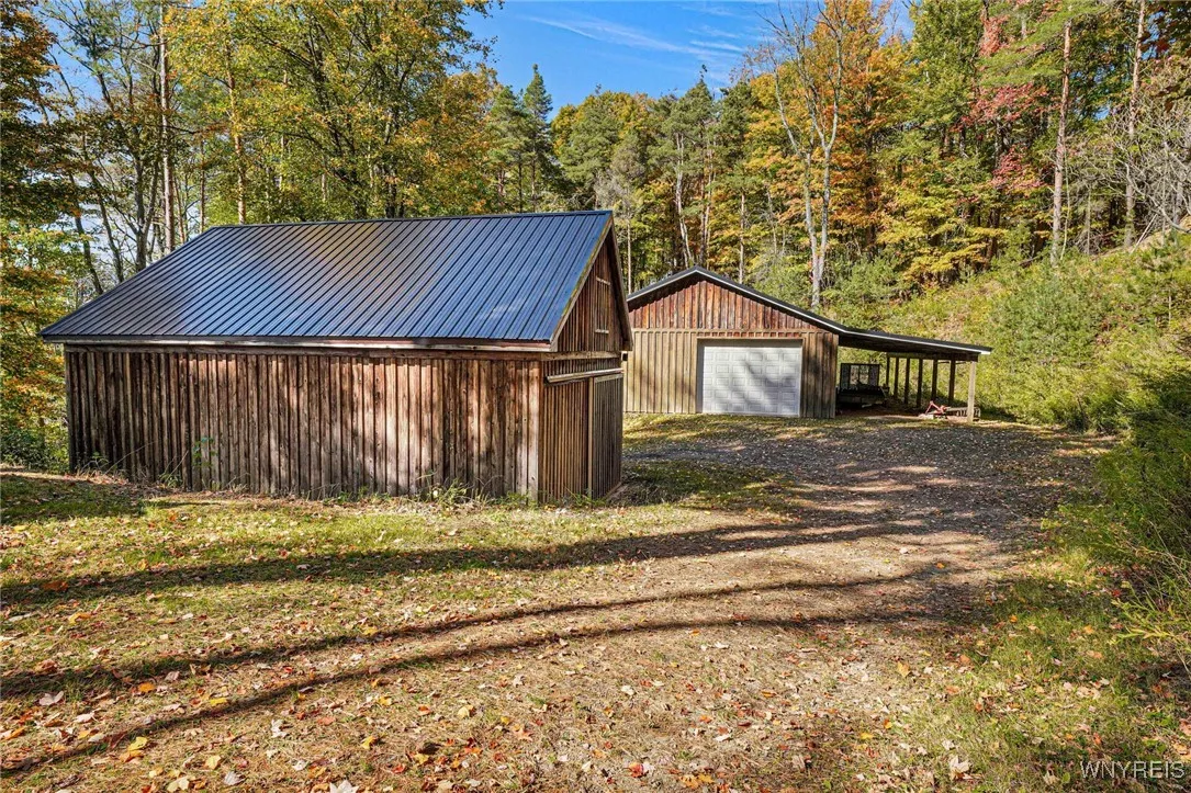 9681 Wagner Road, Holland, New York 14080, Holland, New York 14080, 4 Bedrooms Bedrooms, 13 Rooms Rooms,3 BathroomsBathrooms,Residential,For Sale,9681 Wagner Road, Holland, New York 14080,0,B1648361