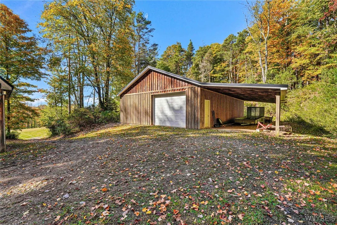 9681 Wagner Road, Holland, New York 14080, Holland, New York 14080, 4 Bedrooms Bedrooms, 13 Rooms Rooms,3 BathroomsBathrooms,Residential,For Sale,9681 Wagner Road, Holland, New York 14080,0,B1648361