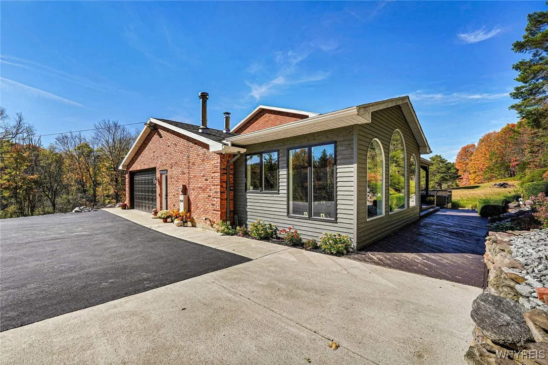 9681 Wagner Road, Holland, New York 14080, Holland, New York 14080, 4 Bedrooms Bedrooms, 13 Rooms Rooms,3 BathroomsBathrooms,Residential,For Sale,9681 Wagner Road, Holland, New York 14080,0,B1648361