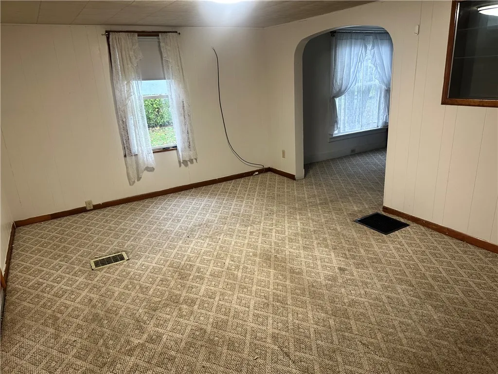 17 Waite Street, Norwich, New York 13815, Norwich, New York 13815, 3 Bedroom Bedrooms, 8 Room Rooms,1 BathroomBathrooms,Residential,For Sale,17 Waite Street, Norwich, New York 13815,0,R1648602