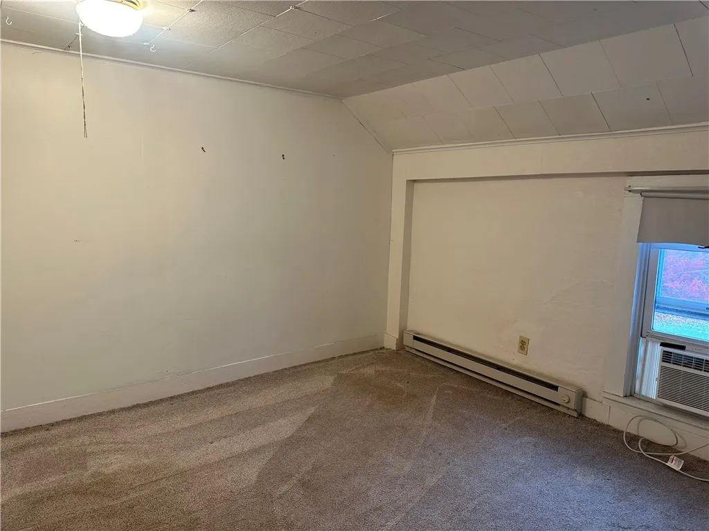 17 Waite Street, Norwich, New York 13815, Norwich, New York 13815, 3 Bedroom Bedrooms, 8 Room Rooms,1 BathroomBathrooms,Residential,For Sale,17 Waite Street, Norwich, New York 13815,0,R1648602