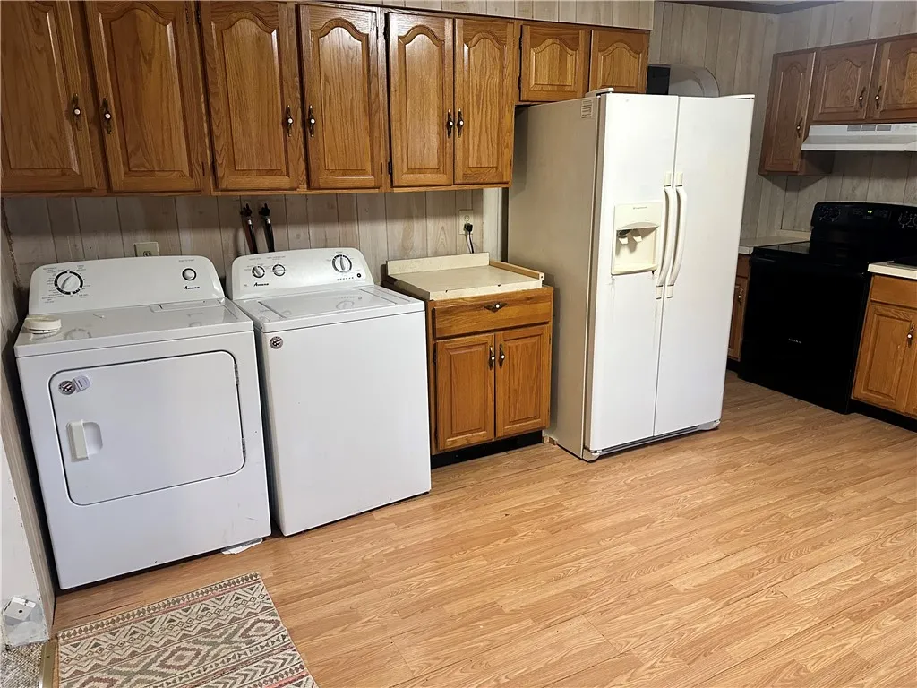 17 Waite Street, Norwich, New York 13815, Norwich, New York 13815, 3 Bedroom Bedrooms, 8 Room Rooms,1 BathroomBathrooms,Residential,For Sale,17 Waite Street, Norwich, New York 13815,0,R1648602