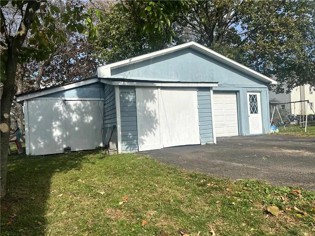 17 Waite Street, Norwich, New York 13815, Norwich, New York 13815, 3 Bedroom Bedrooms, 8 Room Rooms,1 BathroomBathrooms,Residential,For Sale,17 Waite Street, Norwich, New York 13815,0,R1648602