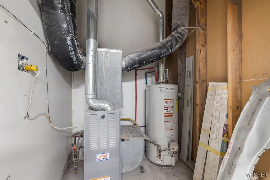 5621 Lockport Road, Niagara, New York 14305, Niagara, New York 14305, ,Commercial Lease,For Rent,5621 Lockport Road, Niagara, New York 14305,0,B1648660