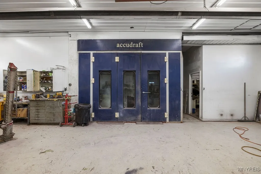 5621 Lockport Road, Niagara, New York 14305, Niagara, New York 14305, ,Commercial Lease,For Rent,5621 Lockport Road, Niagara, New York 14305,0,B1648660