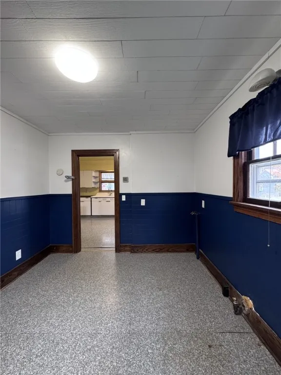 102 Bank Street, Smethport Boro, Pennsylvania 1674, Smethport Boro, Pennsylvania 16749, 3 Bedrooms Bedrooms, 8 Rooms Rooms,1 BathroomBathrooms,Residential,For Sale,102 Bank Street, Smethport Boro, Pennsylvania 1674,0,R1647941