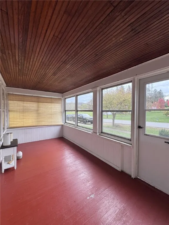 102 Bank Street, Smethport Boro, Pennsylvania 1674, Smethport Boro, Pennsylvania 16749, 3 Bedrooms Bedrooms, 8 Rooms Rooms,1 BathroomBathrooms,Residential,For Sale,102 Bank Street, Smethport Boro, Pennsylvania 1674,0,R1647941