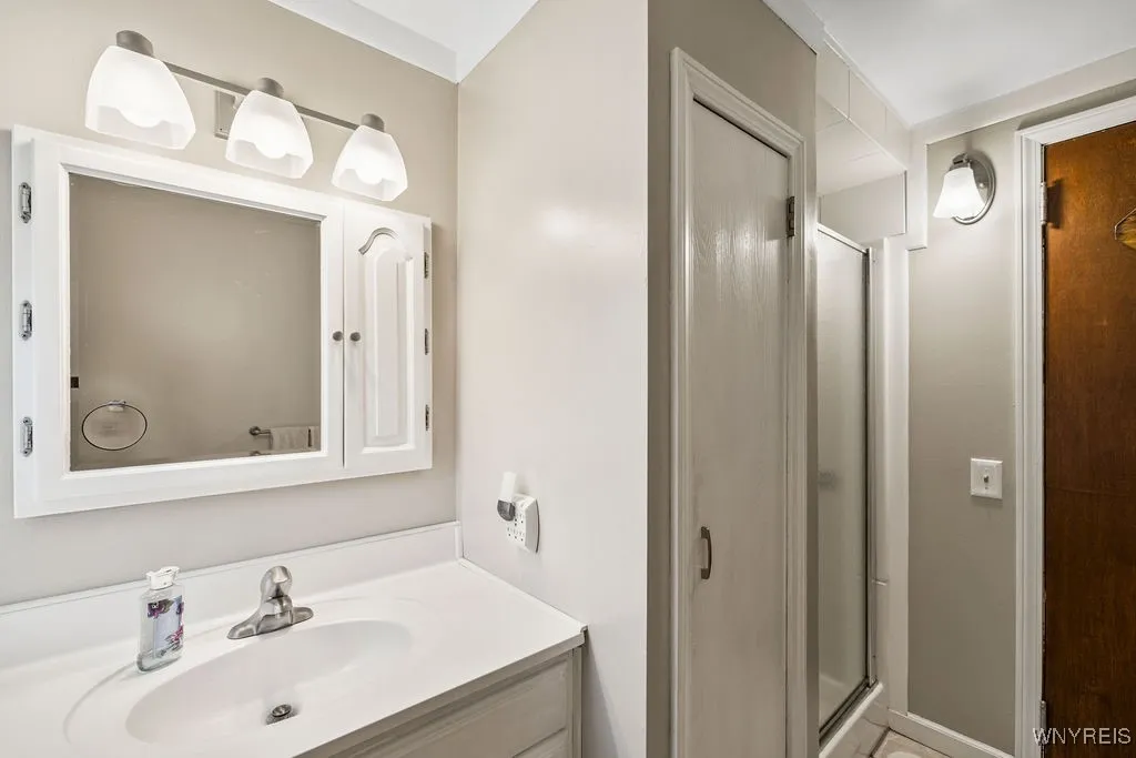 7630 Back Creek Road, Boston, New York 14075, Boston, New York 14075, 4 Bedrooms Bedrooms, 7 Rooms Rooms,2 BathroomsBathrooms,Residential,For Sale,7630 Back Creek Road, Boston, New York 14075,0,B1648647