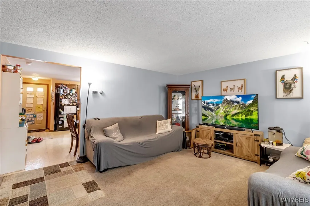 918 Remington Drive, North Tonawanda, New York 141, North Tonawanda, New York 14120, 4 Bedrooms Bedrooms, ,2 BathroomsBathrooms,Residential,For Sale,918 Remington Drive, North Tonawanda, New York 141,0,B1644057