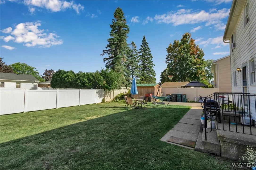 918 Remington Drive, North Tonawanda, New York 141, North Tonawanda, New York 14120, 4 Bedrooms Bedrooms, ,2 BathroomsBathrooms,Residential,For Sale,918 Remington Drive, North Tonawanda, New York 141,0,B1644057