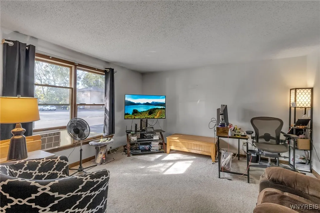 918 Remington Drive, North Tonawanda, New York 141, North Tonawanda, New York 14120, 4 Bedrooms Bedrooms, ,2 BathroomsBathrooms,Residential,For Sale,918 Remington Drive, North Tonawanda, New York 141,0,B1644057