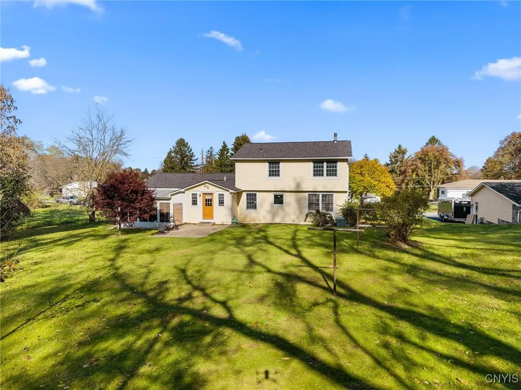 2790 Ross Drive, Brutus, New York 13166, Brutus, New York 13166, 4 Bedrooms Bedrooms, 10 Rooms Rooms,1 BathroomBathrooms,Residential,For Sale,2790 Ross Drive, Brutus, New York 13166,0,S1648584