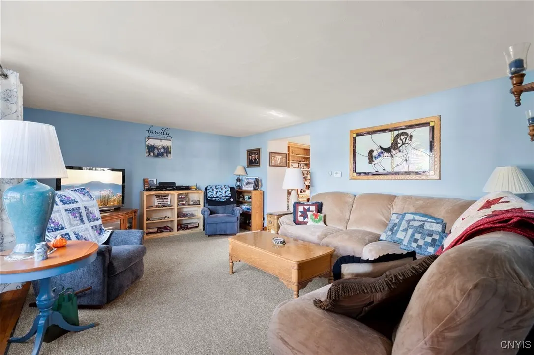 2790 Ross Drive, Brutus, New York 13166, Brutus, New York 13166, 4 Bedrooms Bedrooms, 10 Rooms Rooms,1 BathroomBathrooms,Residential,For Sale,2790 Ross Drive, Brutus, New York 13166,0,S1648584