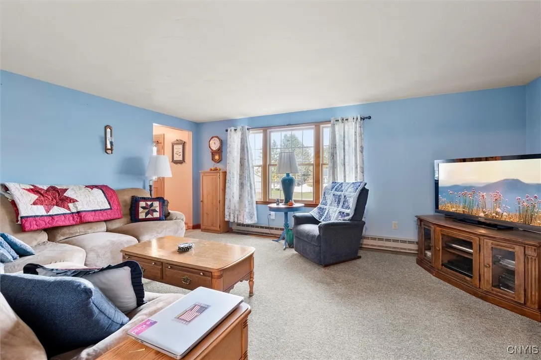 2790 Ross Drive, Brutus, New York 13166, Brutus, New York 13166, 4 Bedrooms Bedrooms, 10 Rooms Rooms,1 BathroomBathrooms,Residential,For Sale,2790 Ross Drive, Brutus, New York 13166,0,S1648584