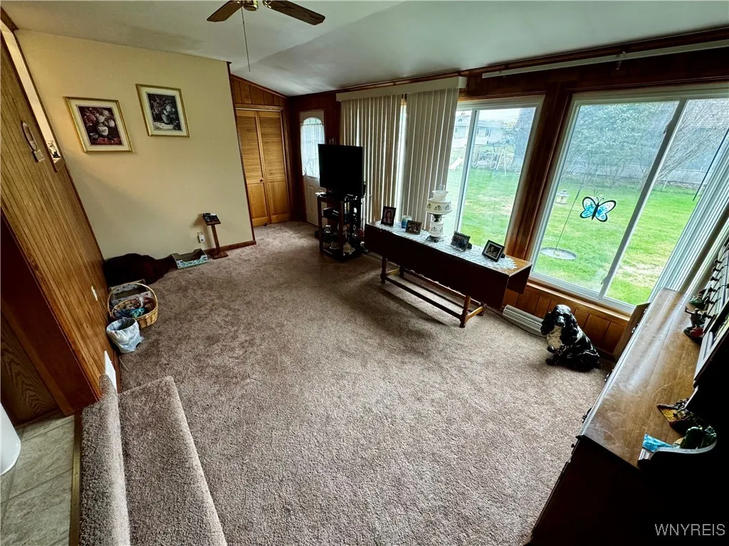 6160 Karen Avenue, Newfane, New York 14108, Newfane, New York 14108, 4 Bedrooms Bedrooms, 10 Rooms Rooms,1 BathroomBathrooms,Residential,For Sale,6160 Karen Avenue, Newfane, New York 14108,0,B1648678