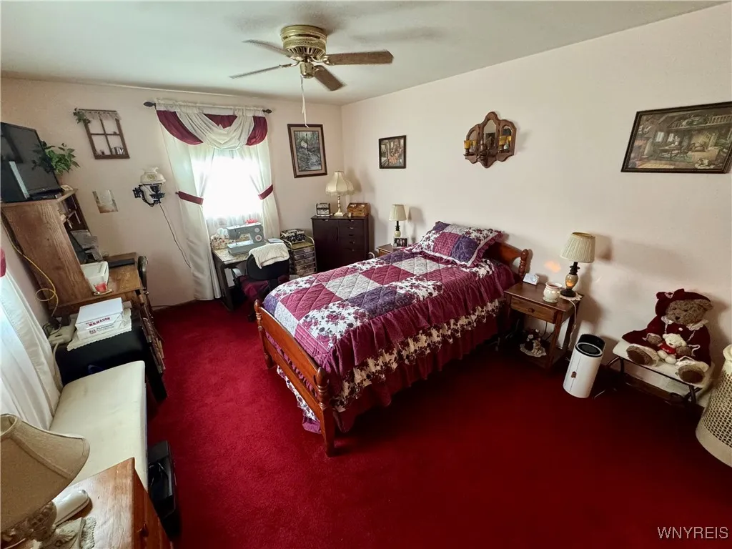 6160 Karen Avenue, Newfane, New York 14108, Newfane, New York 14108, 4 Bedrooms Bedrooms, 10 Rooms Rooms,1 BathroomBathrooms,Residential,For Sale,6160 Karen Avenue, Newfane, New York 14108,0,B1648678