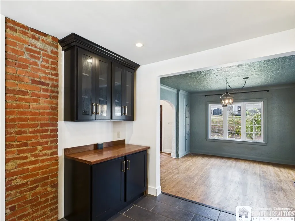 7 Stewart Avenue, Jamestown, New York 14701, Jamestown, New York 14701, 3 Bedrooms Bedrooms, 6 Rooms Rooms,1 BathroomBathrooms,Residential,For Sale,7 Stewart Avenue, Jamestown, New York 14701,0,R1648151