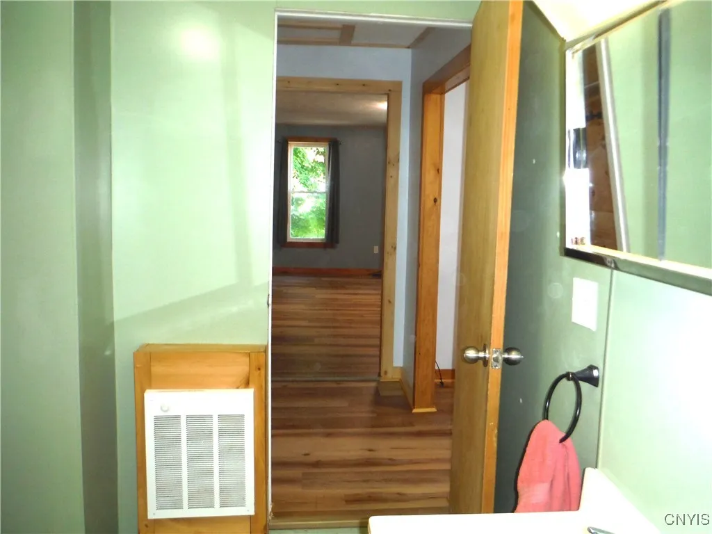 Bathroom to living/kitchen
