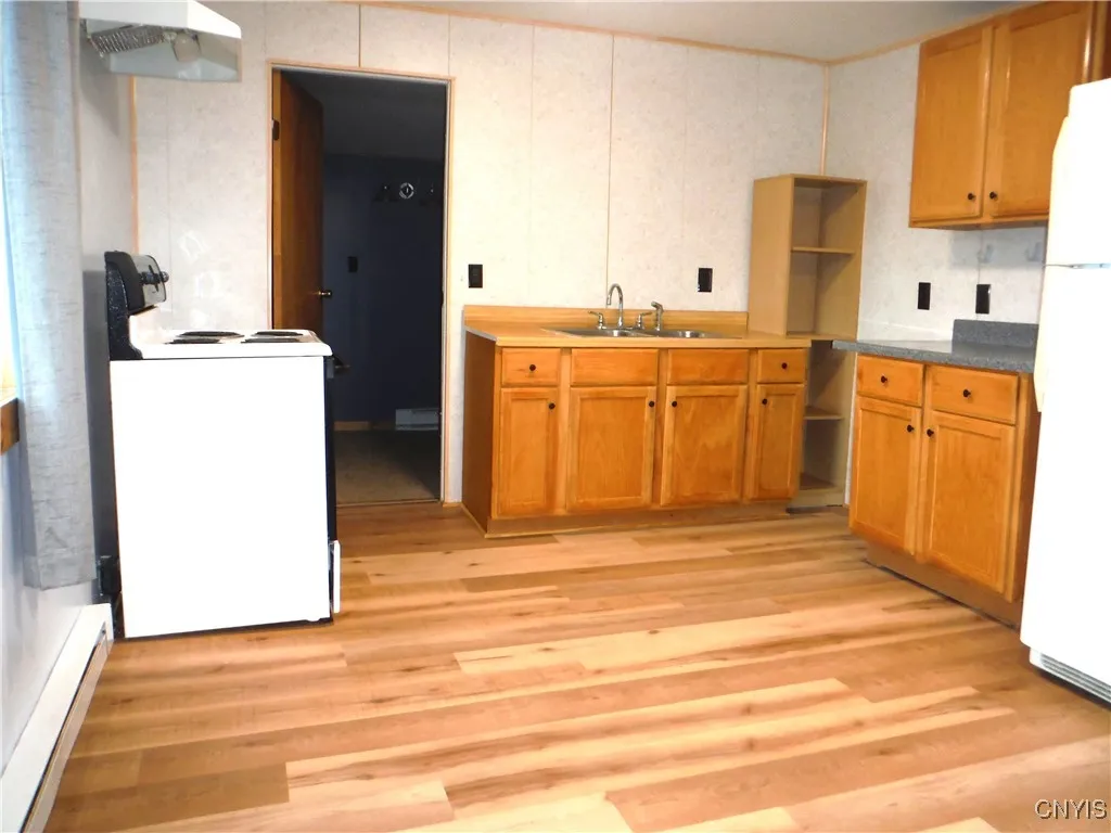 kitchen view from front entrance