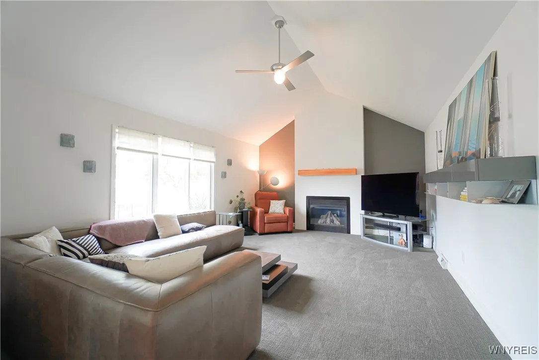 Plenty of natural light