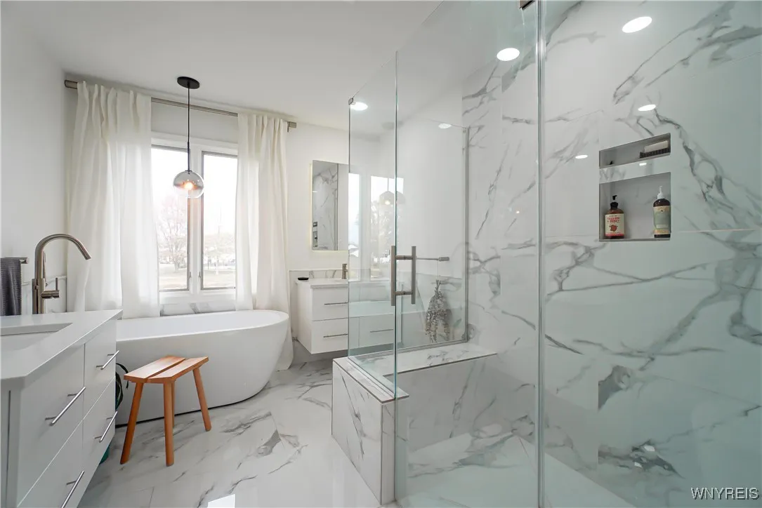 Ensuite with plenty of natural lighting