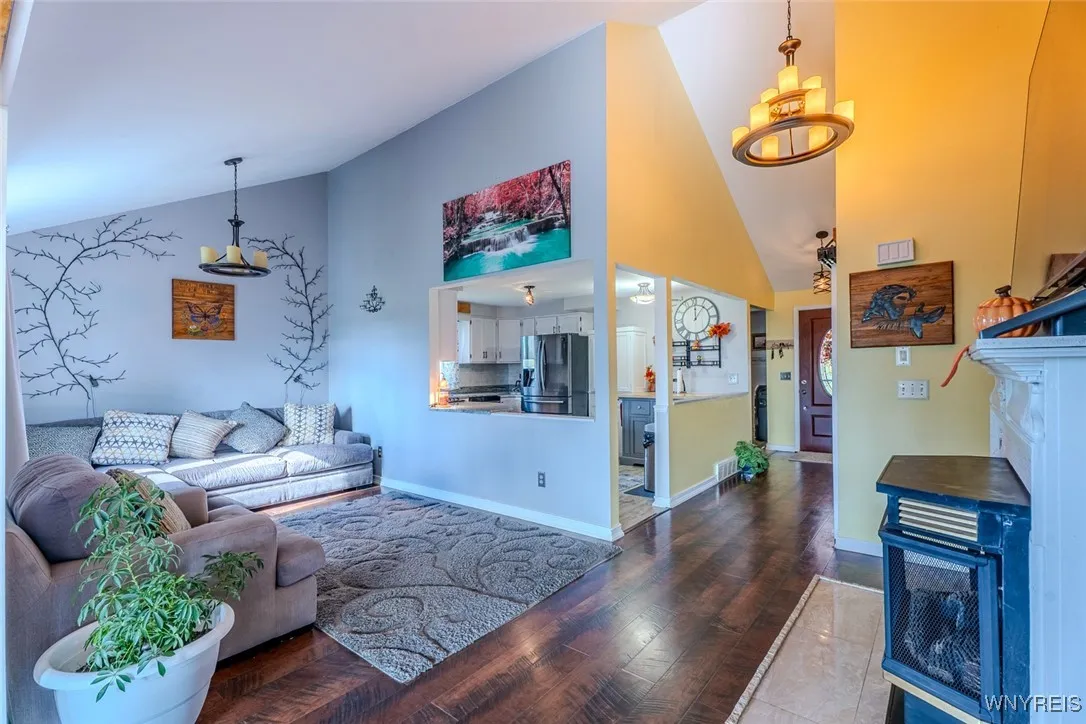 4788 Mapleton Road, Pendleton, New York 14094, Pendleton, New York 14094, 3 Bedrooms Bedrooms, 9 Rooms Rooms,2 BathroomsBathrooms,Residential,For Sale,4788 Mapleton Road, Pendleton, New York 14094,0,B1648676