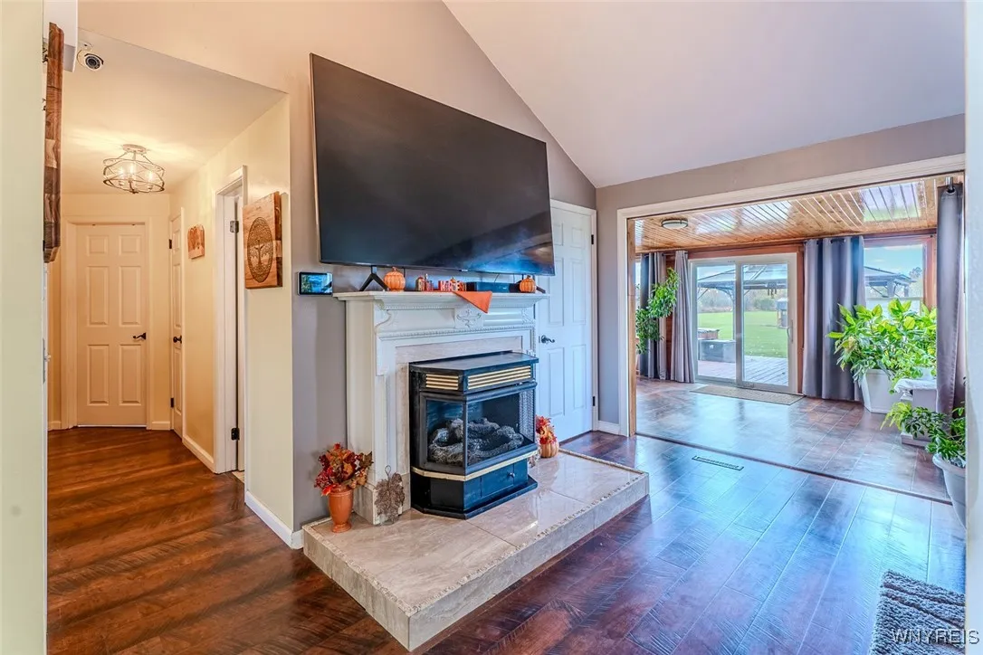 4788 Mapleton Road, Pendleton, New York 14094, Pendleton, New York 14094, 3 Bedrooms Bedrooms, 9 Rooms Rooms,2 BathroomsBathrooms,Residential,For Sale,4788 Mapleton Road, Pendleton, New York 14094,0,B1648676