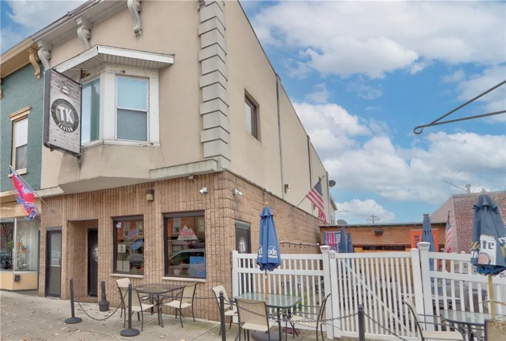 14 East Main Street, Waterloo, New York 13165, Waterloo, New York 13165, ,Commercial Lease,For Rent,14 East Main Street, Waterloo, New York 13165,0,R1648697