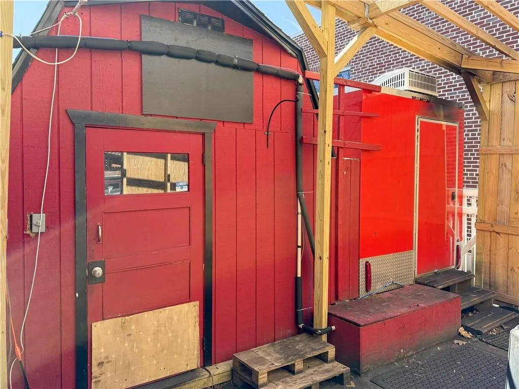 14 East Main Street, Waterloo, New York 13165, Waterloo, New York 13165, ,Commercial Lease,For Rent,14 East Main Street, Waterloo, New York 13165,0,R1648697